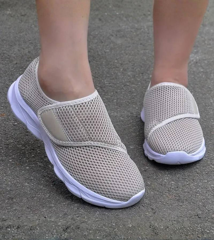 Nuvola | Le sneaker ortopediche unisex regolabili