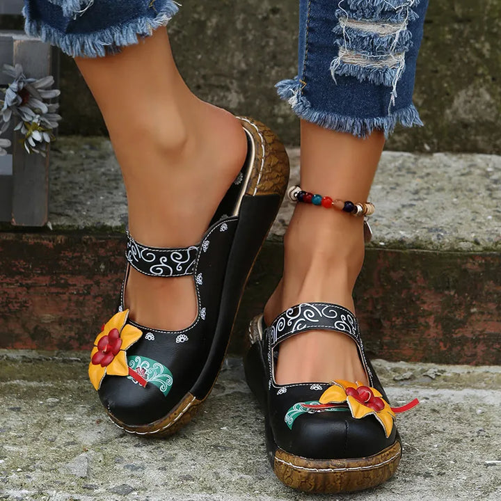 Eloria | Sabot bohémien floreali fatti a mano - suola comfort pro
