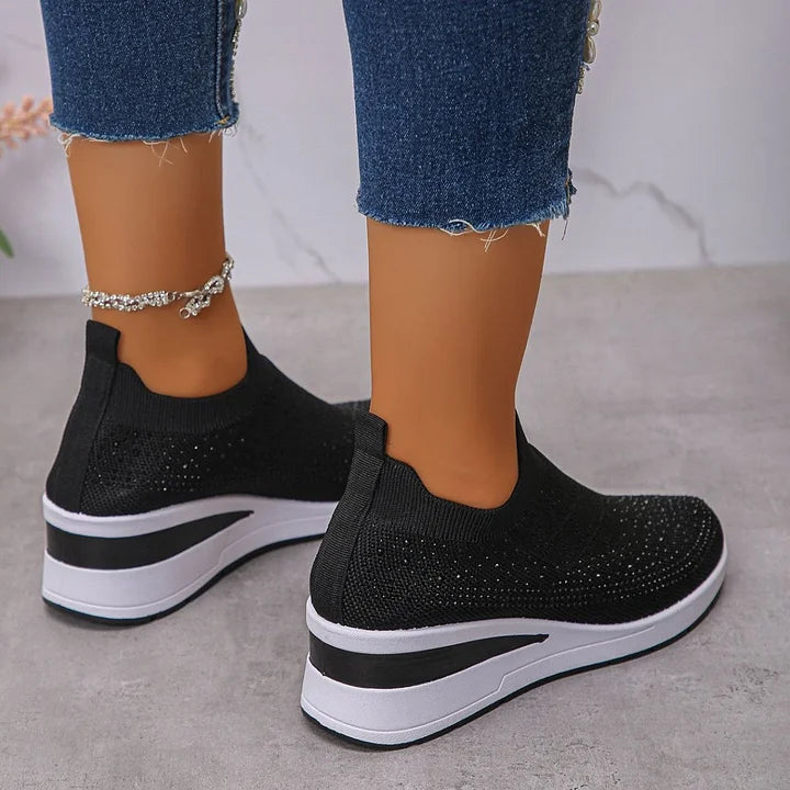 Oulella | Sneakers ortopediche, con zeppa in rete con strass