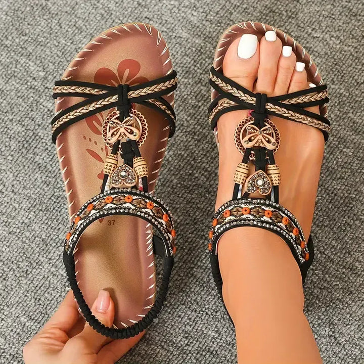 Colella | Sandali stile Ibiza – leggerezza, strass e comfort per tutta la giornata